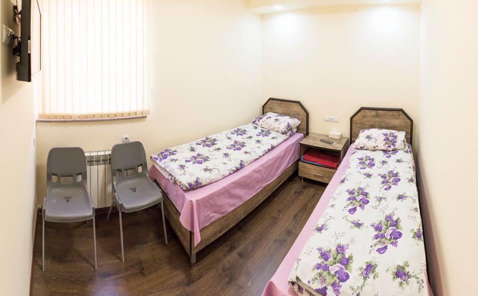 Hotel Amaras Ереван Екстериор снимка